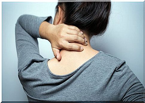 Woman with neck pain