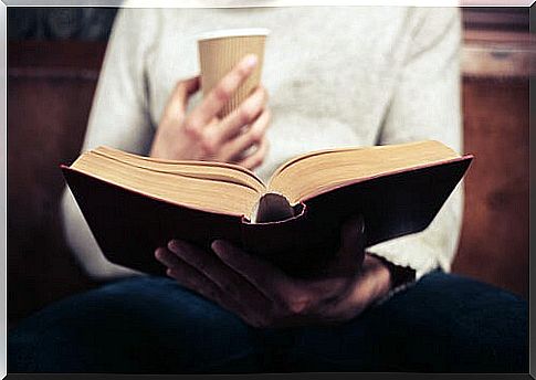 Man reading with a coffee